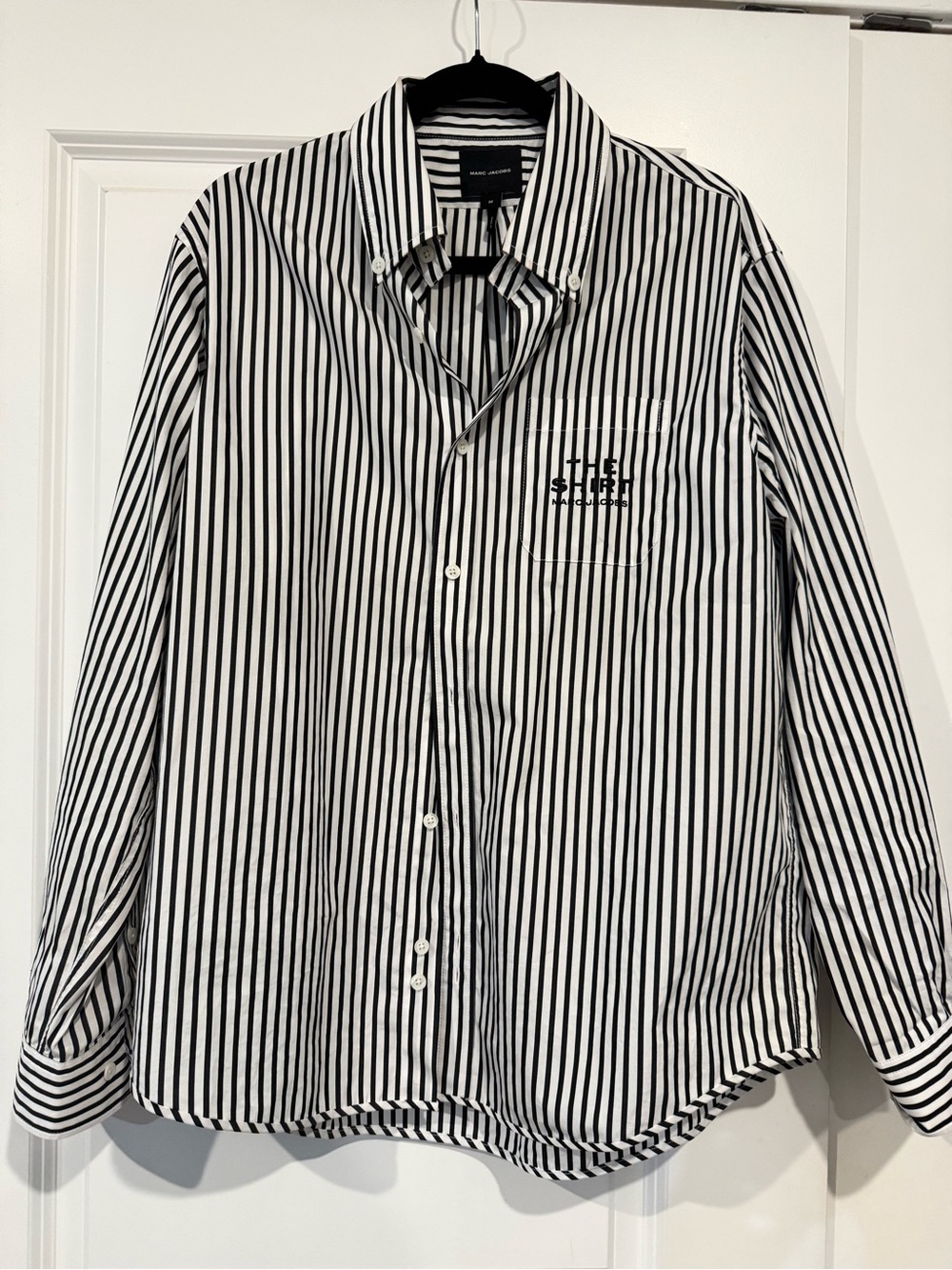 Marc Jacobs Unisex 'The Shirt' Stripe Button-Down - Black/White